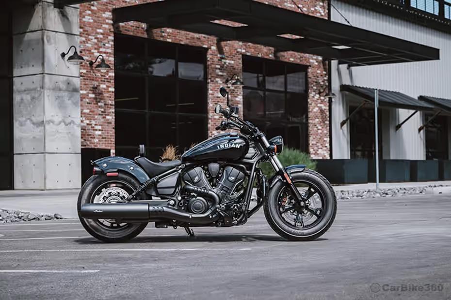 इंडियन स्काउट सिक्स्टी बॉबर इंडियन स्काउट सिक्स्टी बॉबर