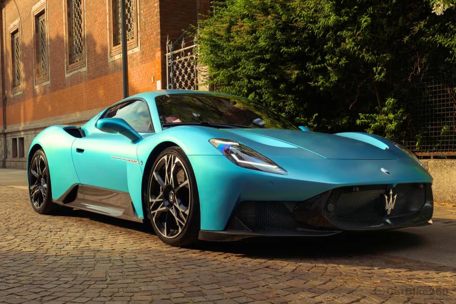 Maserati MC Pura Right Front Three Quarter Maserati MC Pura Right Front Three Quarter