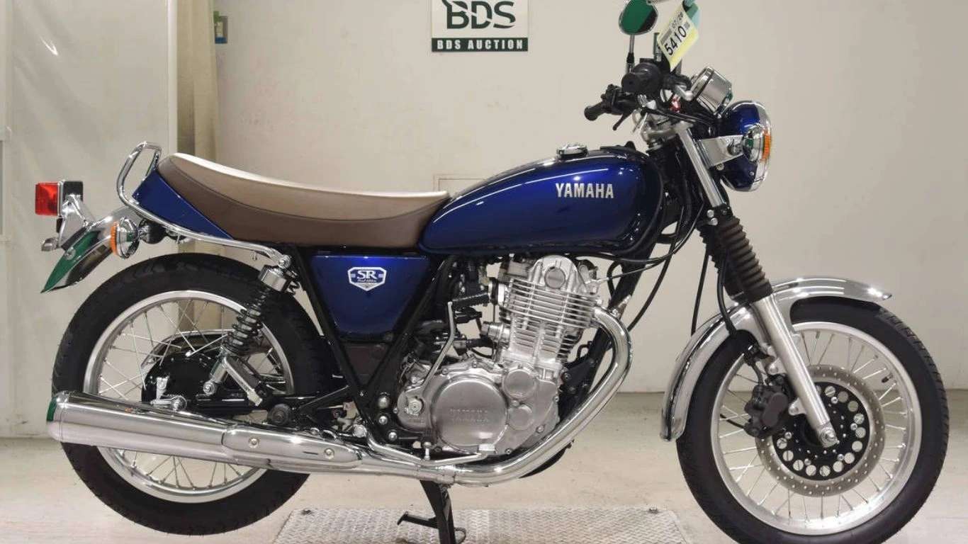 Yamaha SR400