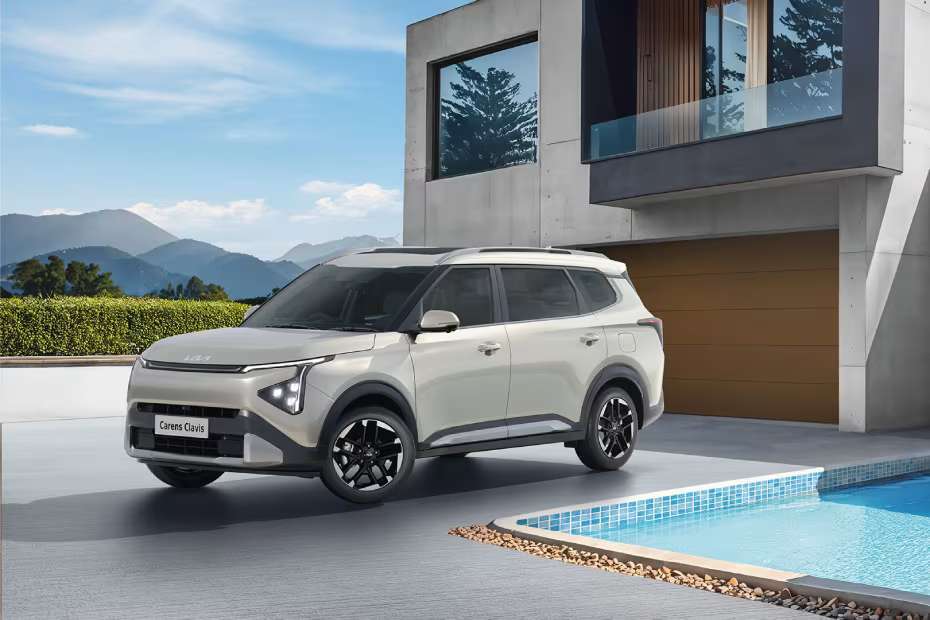 Kia Carens Clavis Kia Carens Clavis