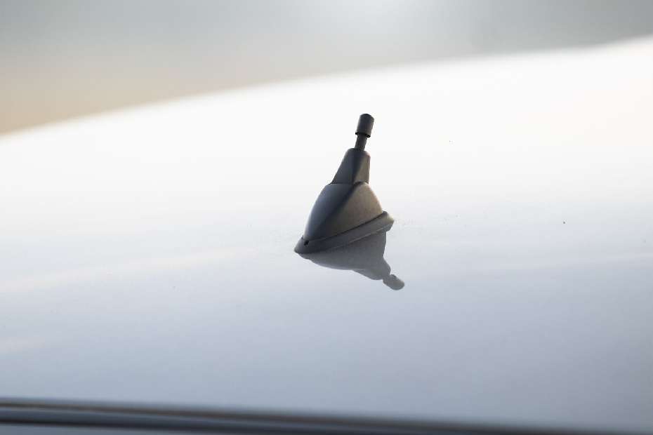 Toyota Rumion Antenna Toyota Rumion Antenna