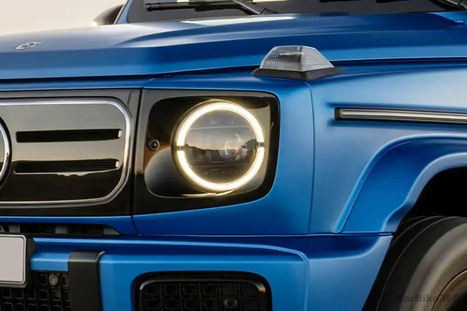 Mercedes Benz G580 with EQ Technology Headlight Mercedes Benz G580 with EQ Technology Headlight