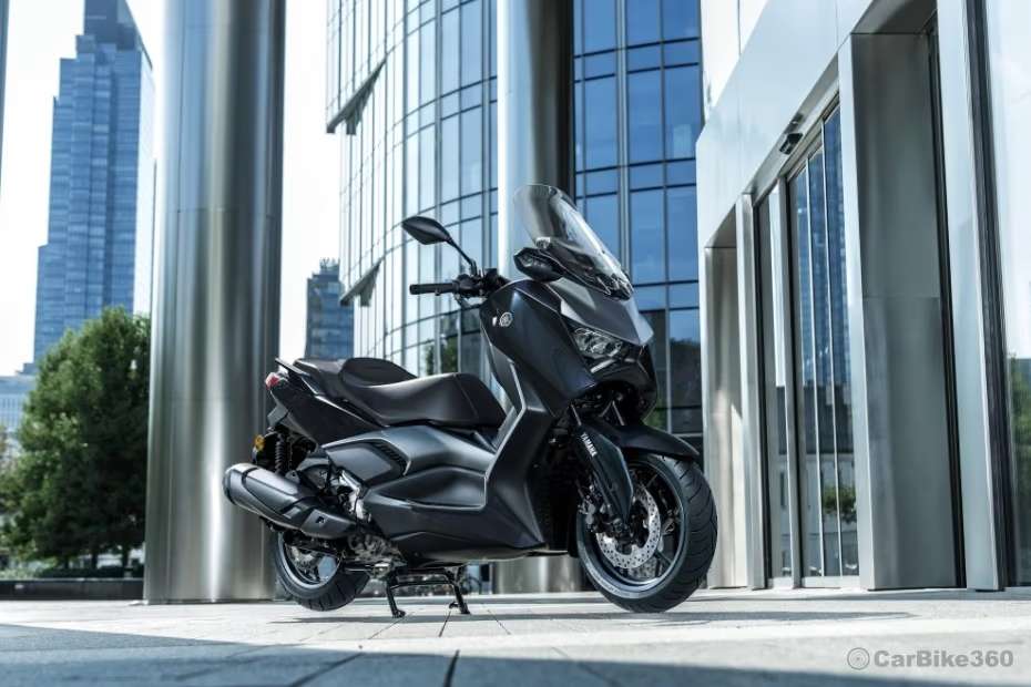 Yamaha X-Max Right Front Three Quarter Yamaha X-Max Right Front Three Quarter