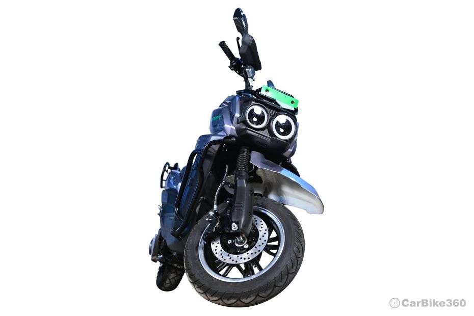 Goeen Chalo 1000 V2 Front View Goeen Chalo 1000 V2 Front View