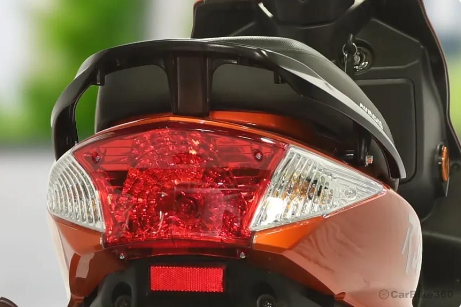 Okinawa R30 Taillight Okinawa R30 Taillight