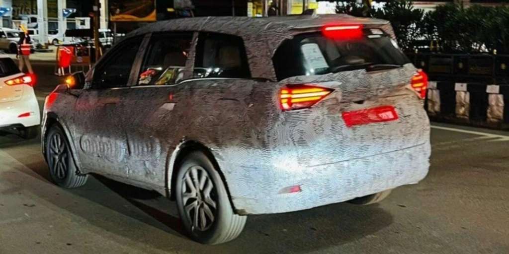 Mahindra XUV 700 Facelift