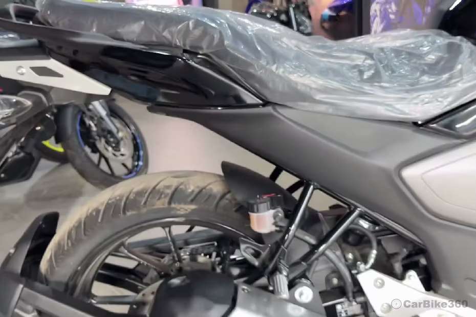 Yamaha FZ-FI Version 3.0 images Yamaha FZ-FI Version 3.0 images