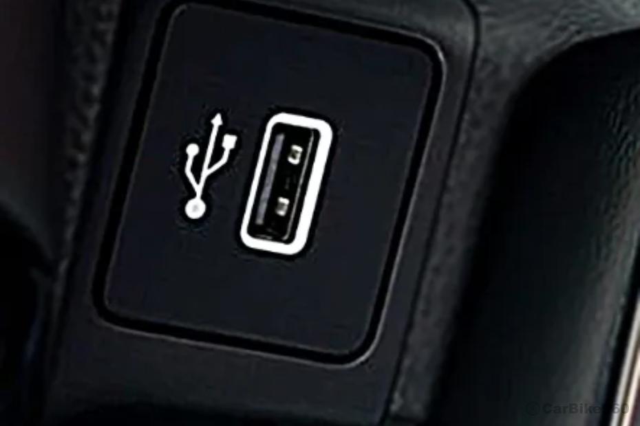 Okinawa iPraise+ Mobile Charging USB Port Okinawa iPraise+ Mobile Charging USB Port