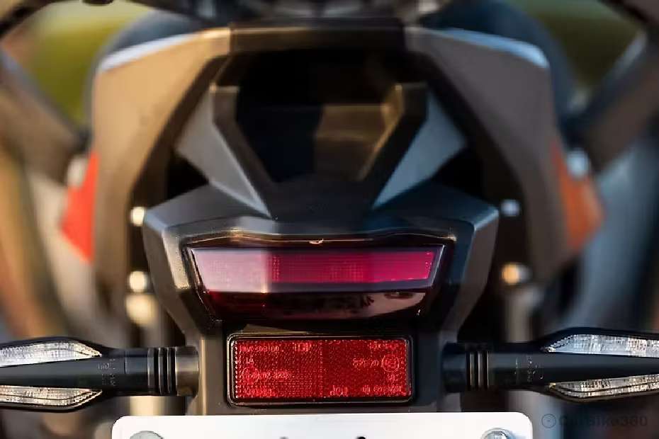TVS Apache RTX 300 images TVS Apache RTX 300 images