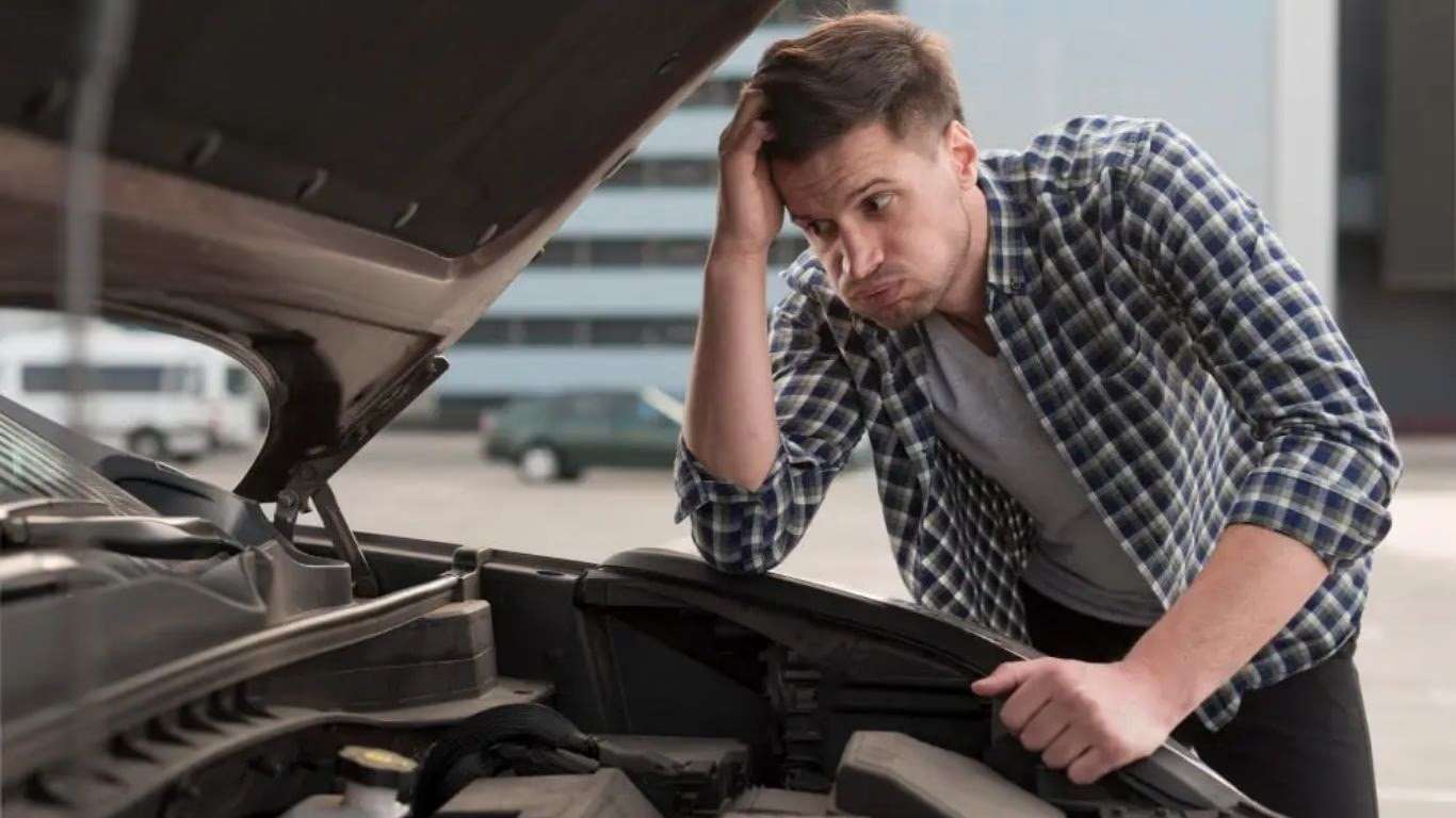 Signs Your Car Battery is Failing This Summer