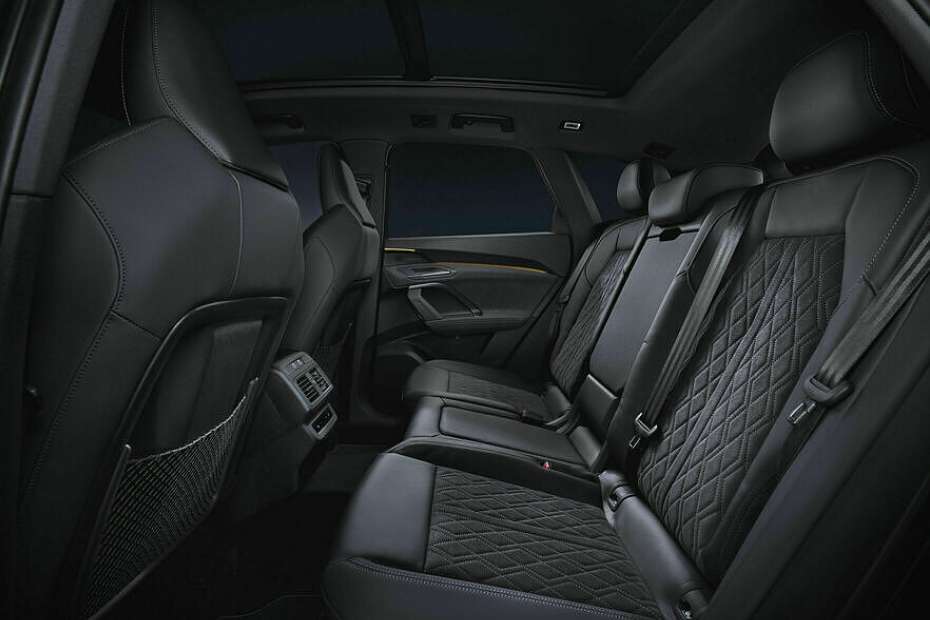 Audi New Q5 third-gen Rear Seat Audi New Q5 third-gen Rear Seat