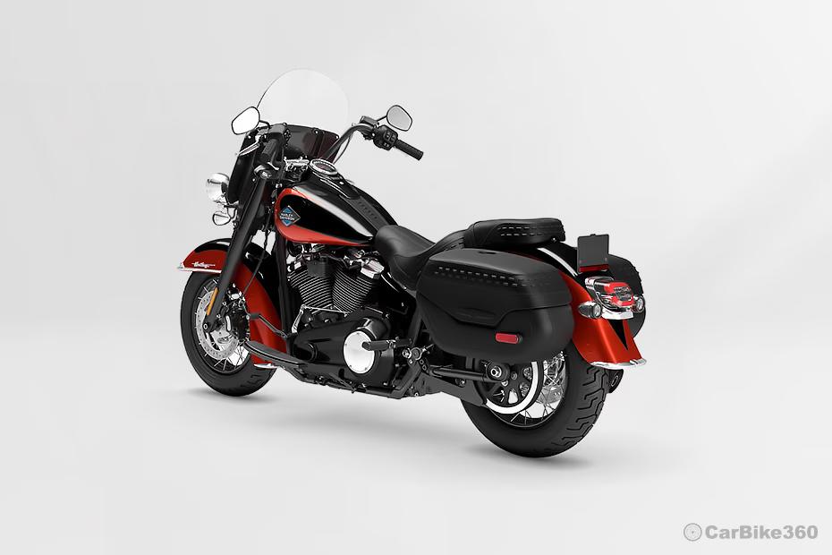 Harley davidson heritage classic 2025 rear left three quarter view Harley davidson heritage classic 2025 rear left three quarter view