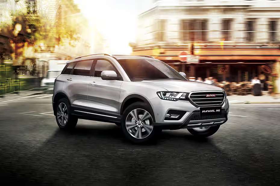 Haval H6 Right Front Three Quarter Haval H6 Right Front Three Quarter
