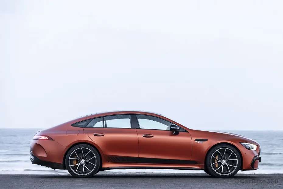 Mercedes-Benz AMG GT 63 S E Performance Right Side View Mercedes-Benz AMG GT 63 S E Performance Right Side View