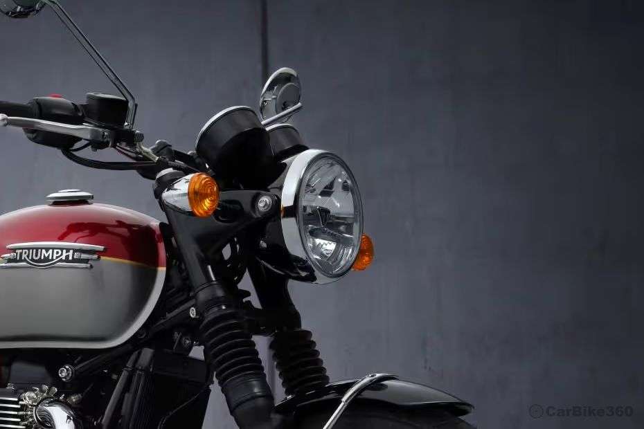 Triumph Bonneville T120 Headlight Triumph Bonneville T120 Headlight