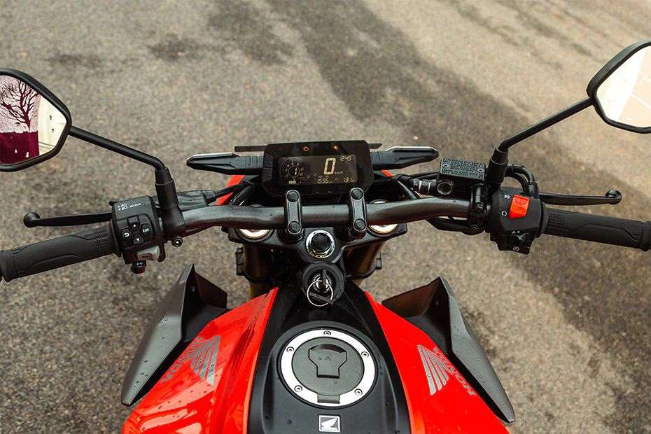 होंडा CB300F कंसोल होंडा CB300F कंसोल