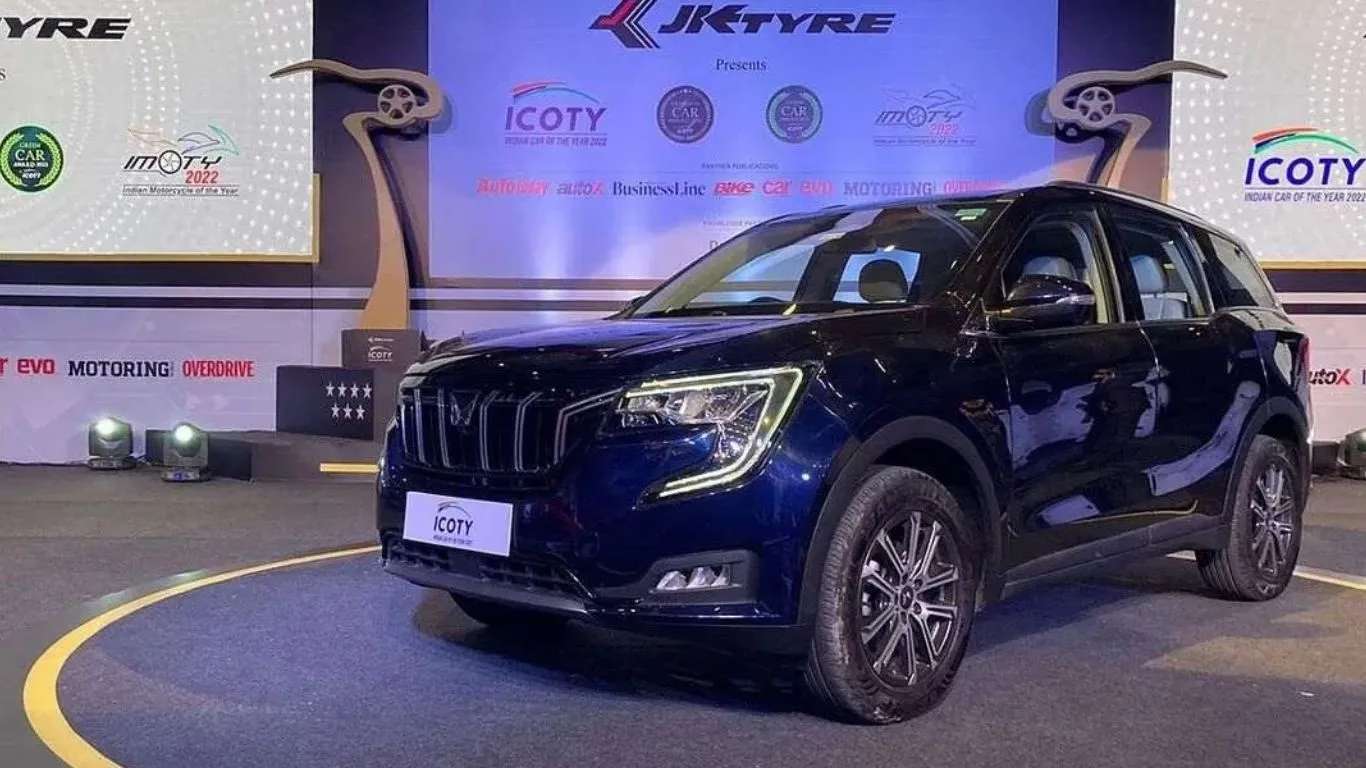 Mahindra XUV 700