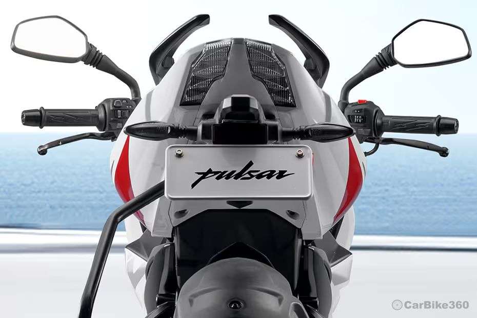 Bajaj Pulsar NS160 Taillight Bajaj Pulsar NS160 Taillight