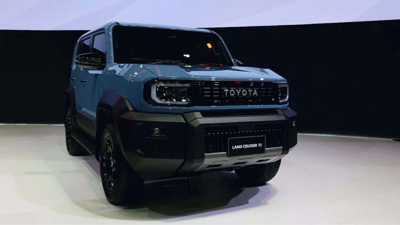 Toyota Land Cruiser FJ