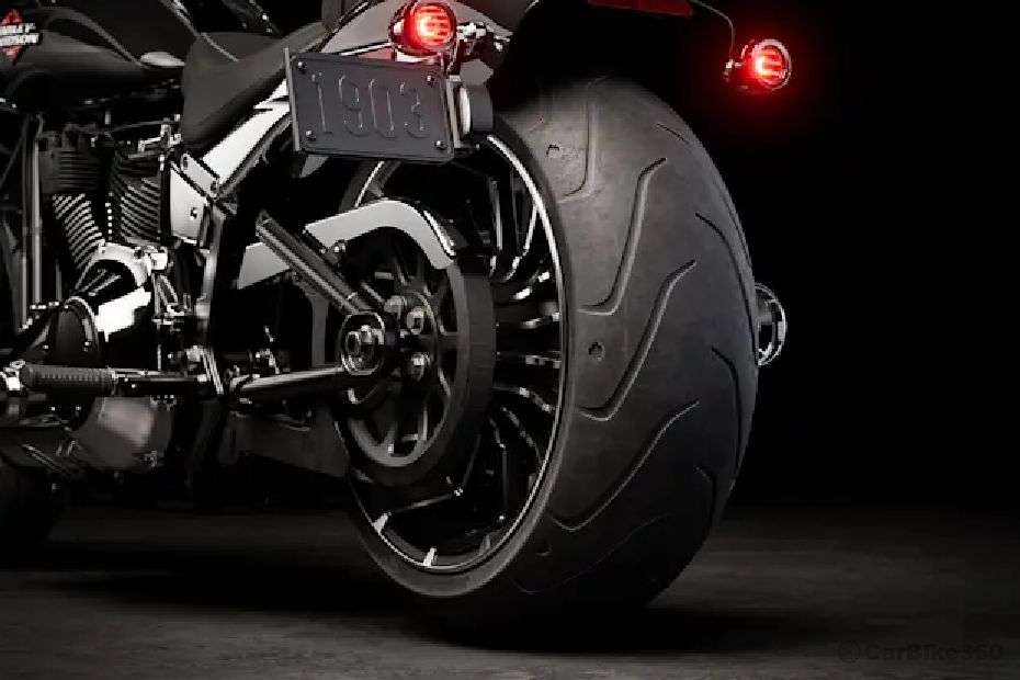 Harley-Davidson Breakout 117 Rear Tyre View Harley-Davidson Breakout 117 Rear Tyre View