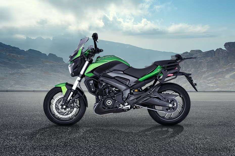 Bajaj Dominar 400 Left Side View Bajaj Dominar 400 Left Side View