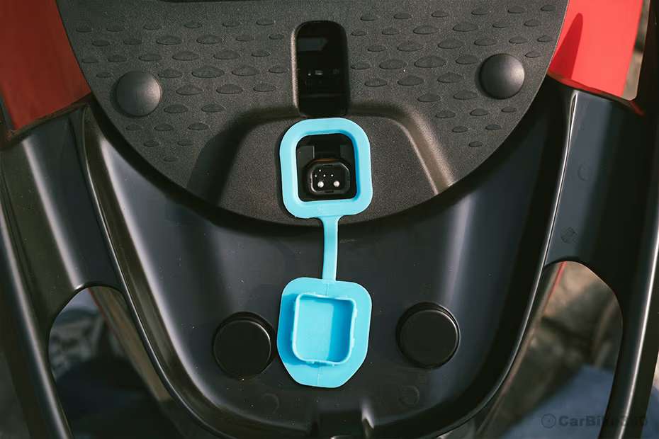 Bajaj Chetak C2501 Charging Port Bajaj Chetak C2501 Charging Port