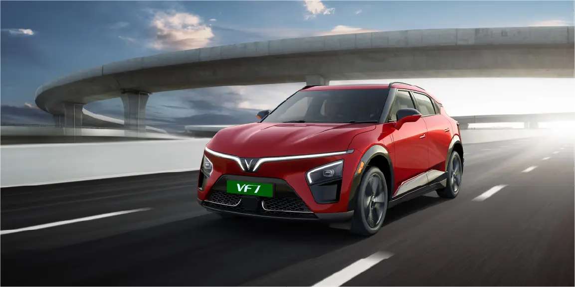 VinFast VF7 Front View