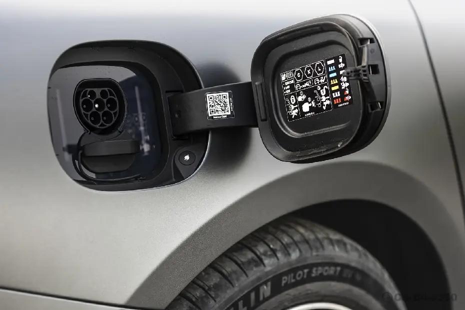 Mercedes-Benz AMG EQS - Battery, Range & Charging Mercedes-Benz AMG EQS - Battery, Range & Charging