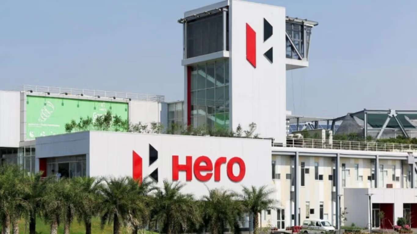 Hero MotoCorp Accelerates Global Expansion, Launches in the UK with Hunk 440 Euro 5 Audio
