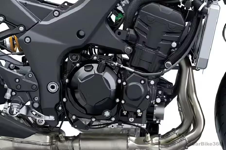 Liquid-cooled, 4-stroke, in-line Four Engine Liquid-cooled, 4-stroke, in-line Four Engine