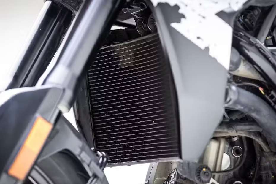 Ducati Hypermotard 950 images Ducati Hypermotard 950 images