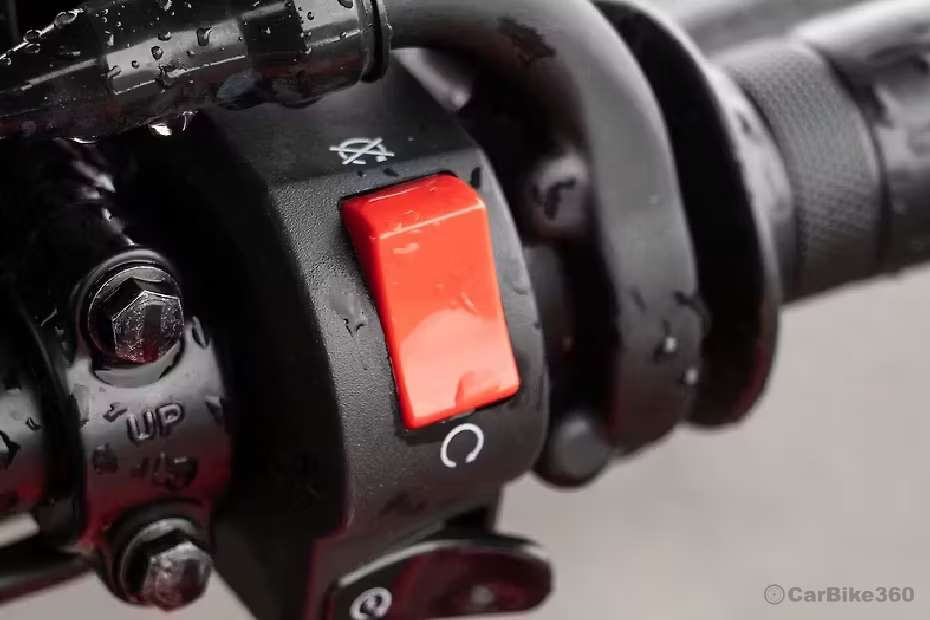Yamaha FZS-FI V4 images Yamaha FZS-FI V4 images