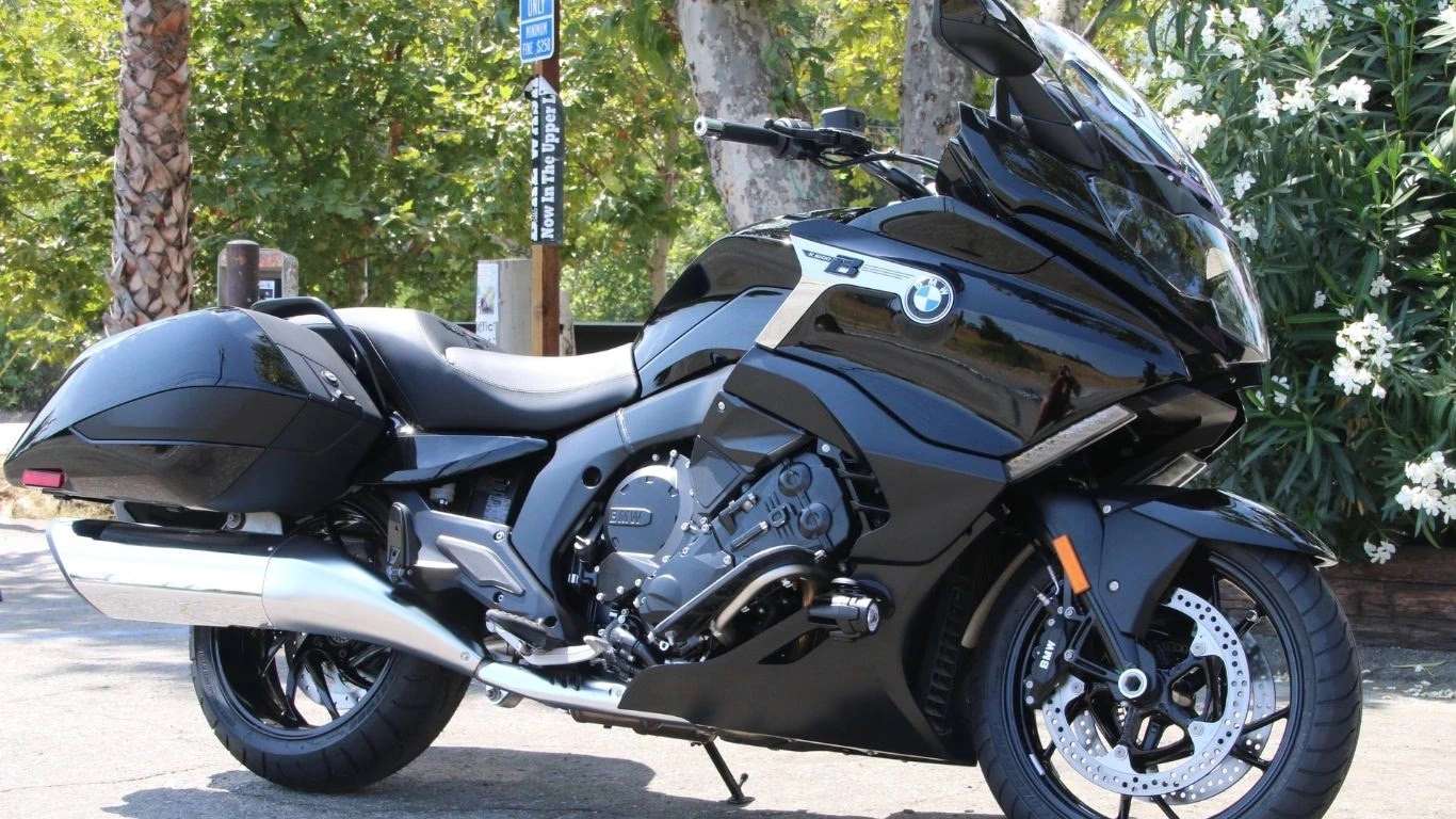 BMW K1600 Grand America