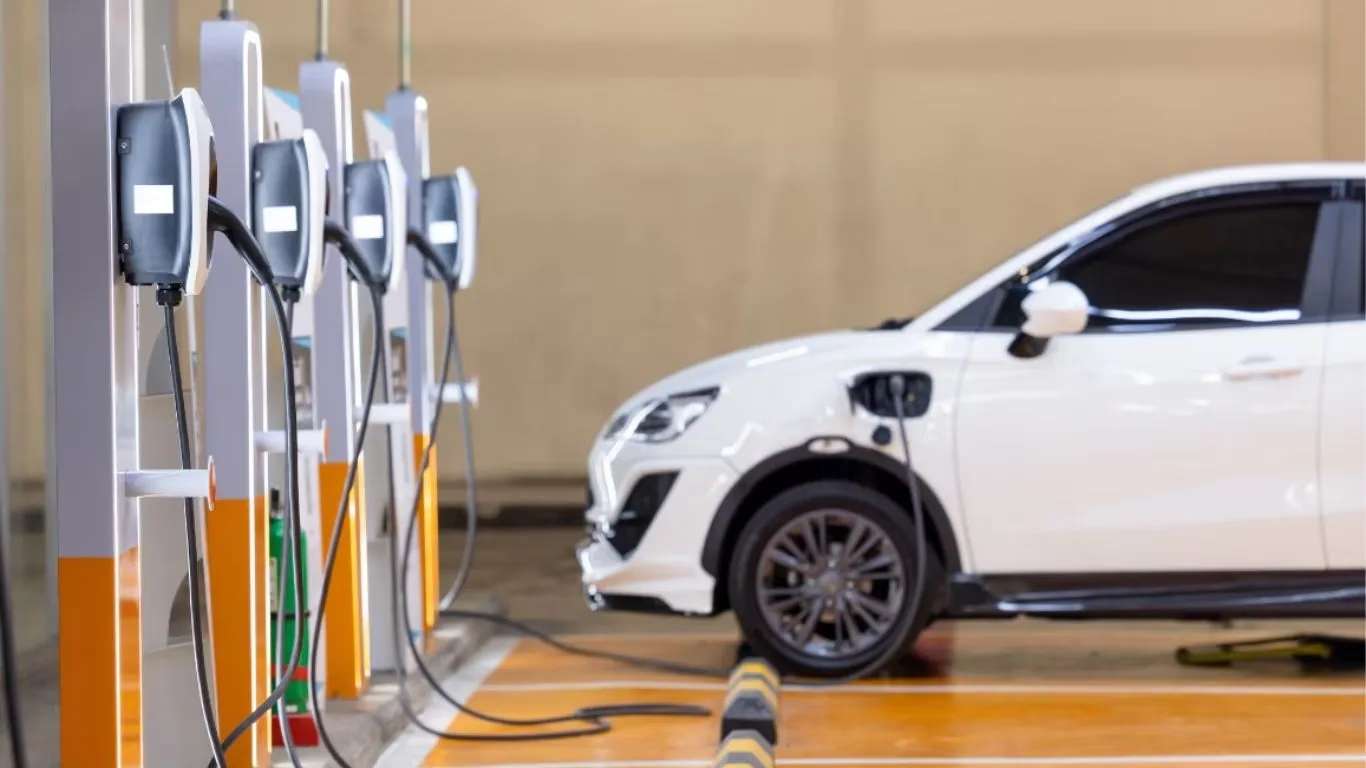 India Auto & EV Market Secures $745M Investments in Q1 2026