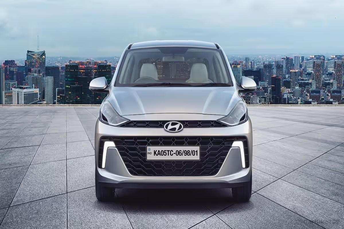 Hyundai India Launches New Affordable Aura S AMT Variant for 2025 AURA S AMT.webp