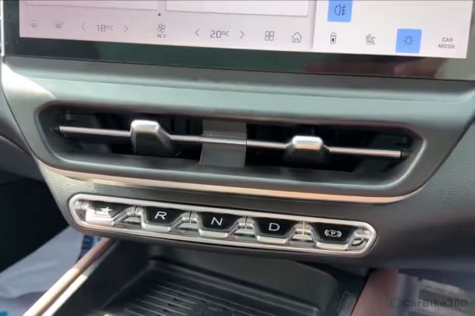 VinFast VF 7 Front AC Vents VinFast VF 7 Front AC Vents