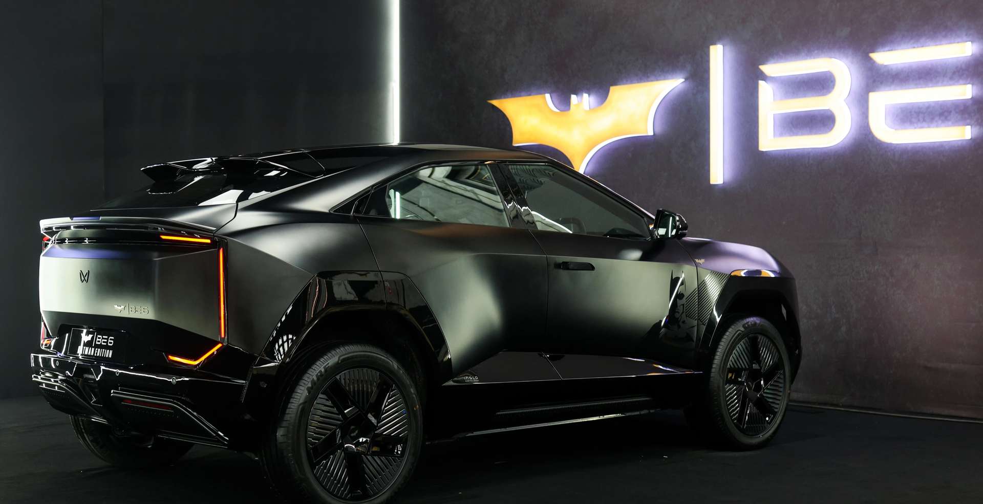 Batman BE 6