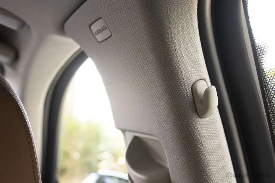 Audi A4 Right Side Curtain Airbag Audi A4 Right Side Curtain Airbag