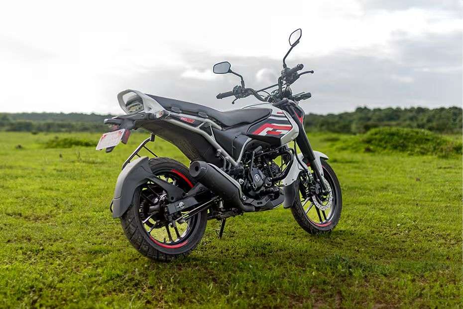 Bajaj Freedom 125 Rear Right View Bajaj Freedom 125 Rear Right View