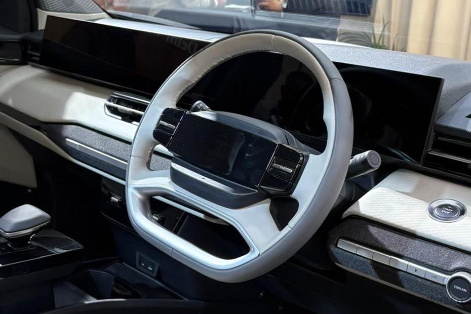 Tata Sierra Steering Wheel Tata Sierra Steering Wheel