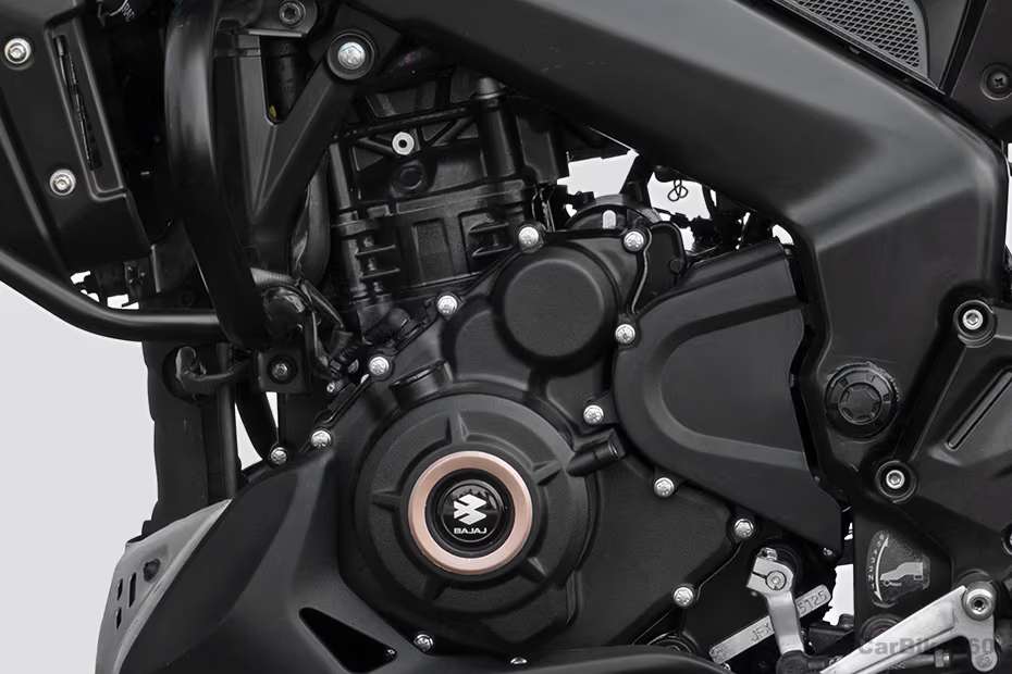 Bajaj Dominar 400 Engine (Left) Bajaj Dominar 400 Engine (Left)