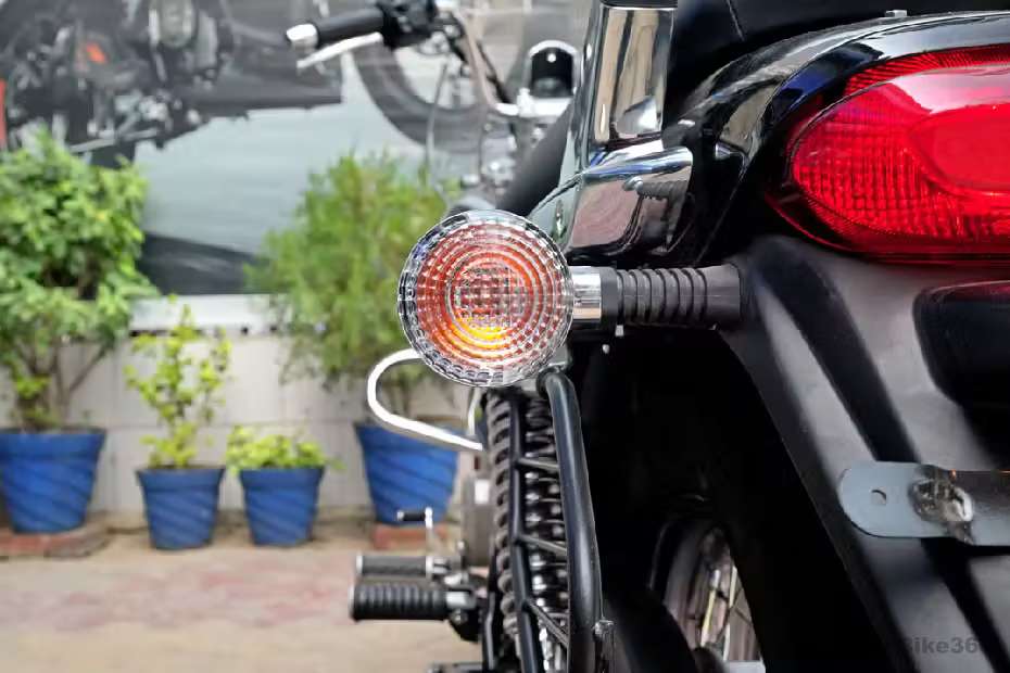 Bajaj Avenger Cruise 220 images Bajaj Avenger Cruise 220 images