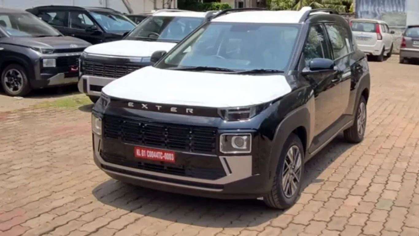 2026 Hyundai Exter Facelift HX 8 vs HX 10