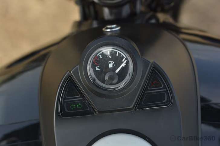 Bajaj Avenger Street 160 images Bajaj Avenger Street 160 images