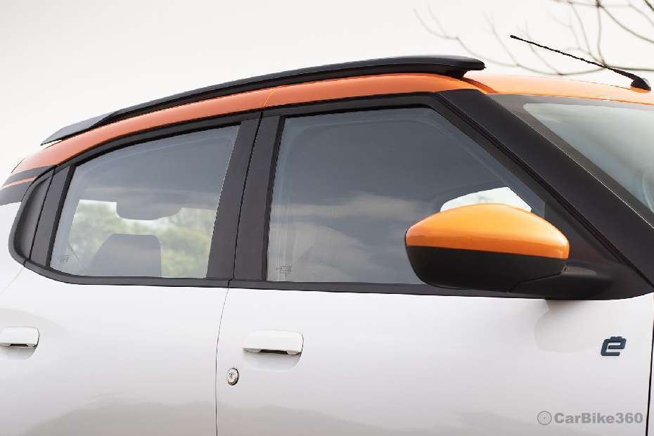 Citroen eC3 Side Glass Housing Citroen eC3 Side Glass Housing