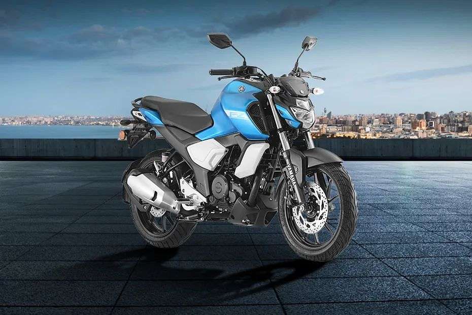 Yamaha FZ-FI Version 3 Right Front View Yamaha FZ-FI Version 3 Right Front View