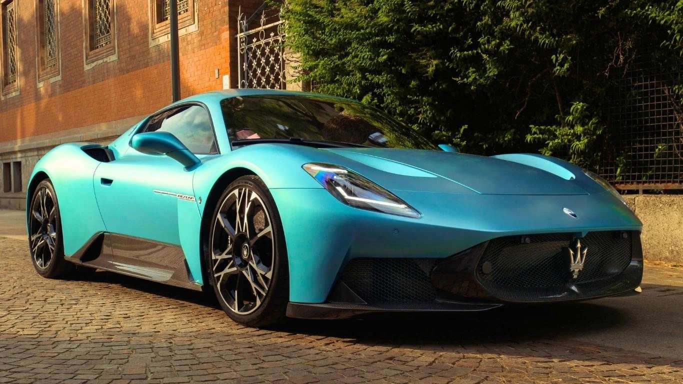 Maserati MC20