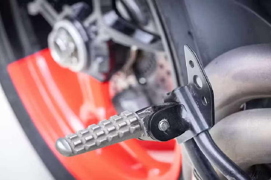 Ducati Hypermotard 950 images Ducati Hypermotard 950 images
