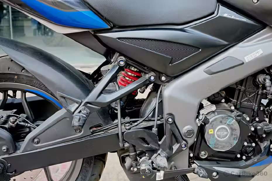 Bajaj Pulsar NS200 images Bajaj Pulsar NS200 images