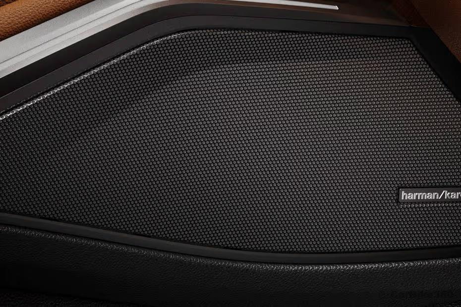 BMW 3 Series LWB Speaker BMW 3 Series LWB Speaker